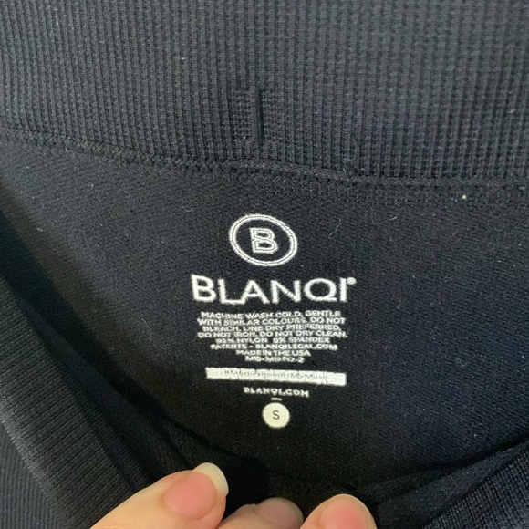 BLANQI Black Highwaist Everyday Leggings Size Small - Picture 7 of 7